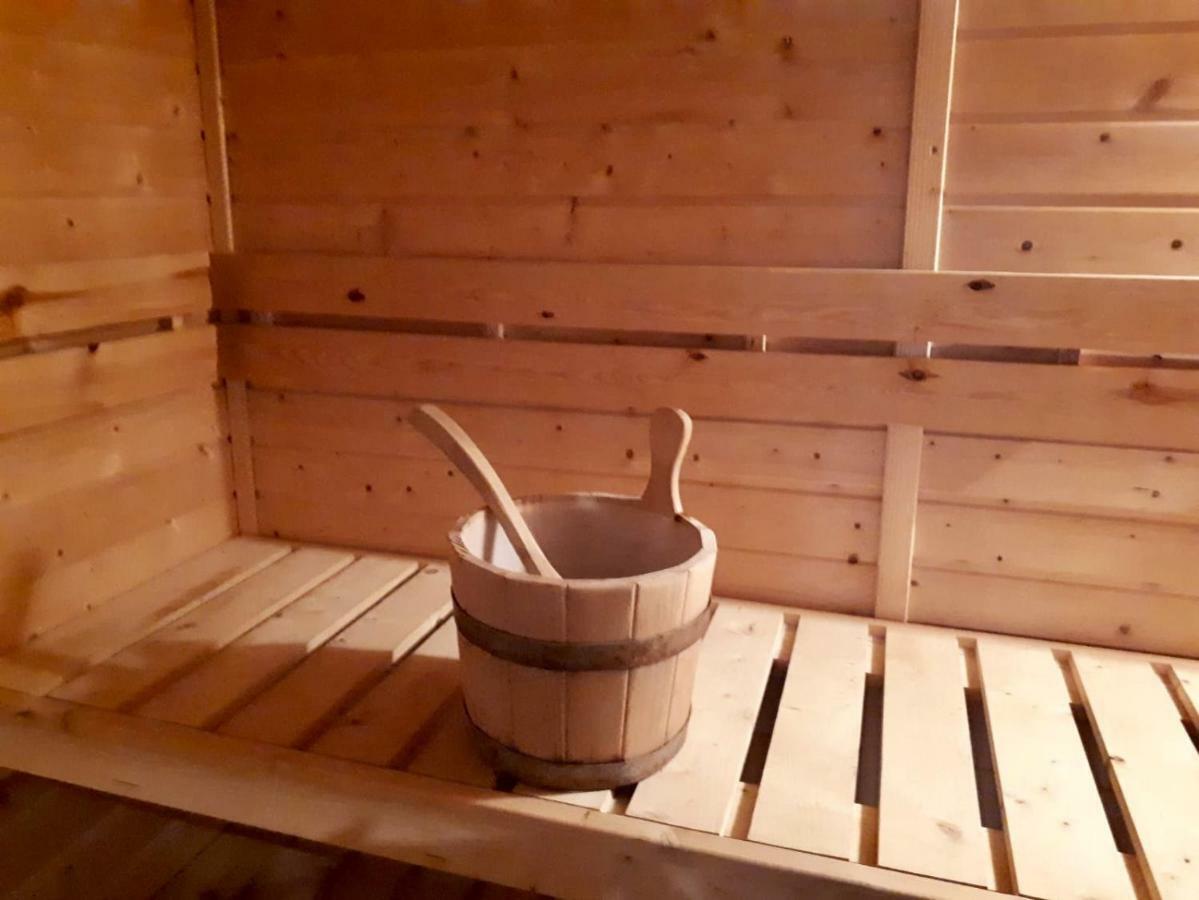 Villa Martensplek Met Sauna Tiendeveen ภายนอก รูปภาพ